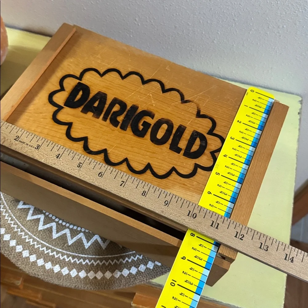 Darigold Wooden Crate